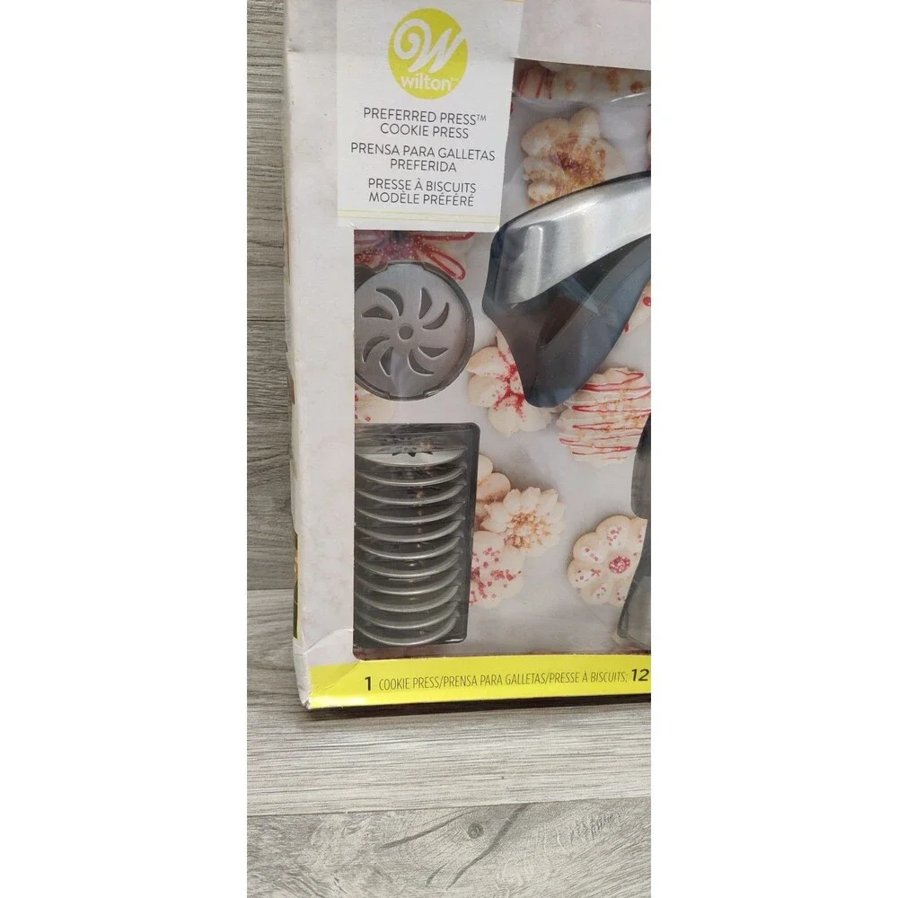 Wilton Preferred Press Cookie Press Set 12 Stainless Steel Discs Gray Clear